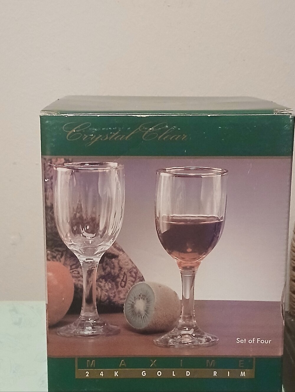 New Vintage Set of 4 Crystal Clear "Maxime" Wine Glasses